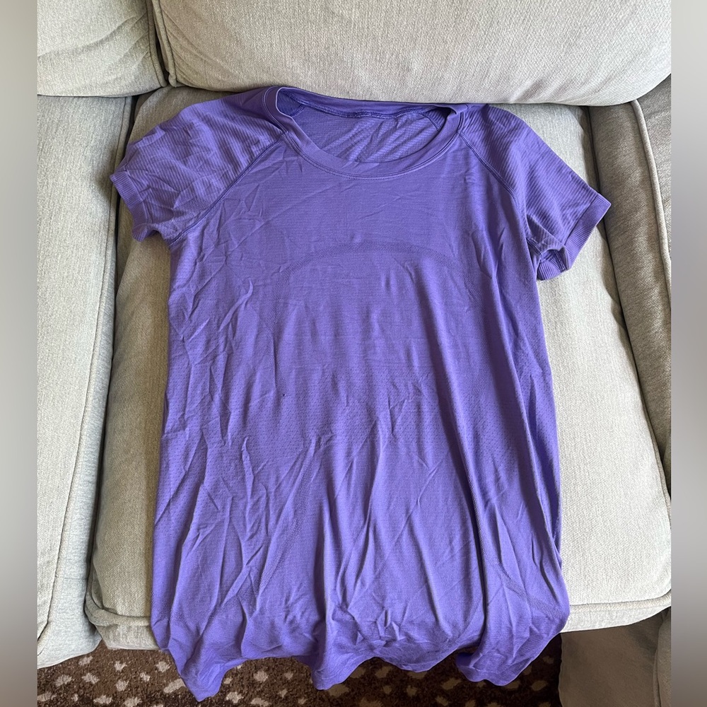 Lululemon purple/indigo swiftly tech short sleeve size 8